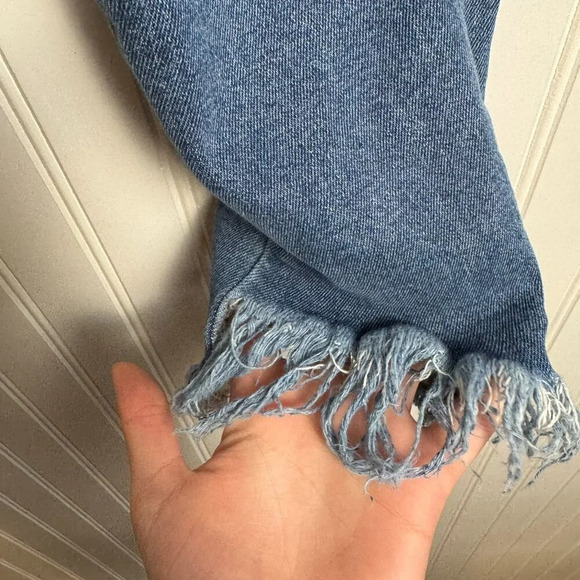 Judy Blue skinny fit distressed jeans fray hem medium wash size 3/26 Q14 - Picture 5 of 8